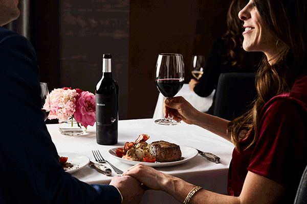 Animated image of Valentine's Day diners